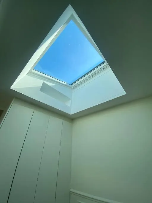 Loft Sous Les Toits En Plein Coeur De Montmartre! Apartment Paris France